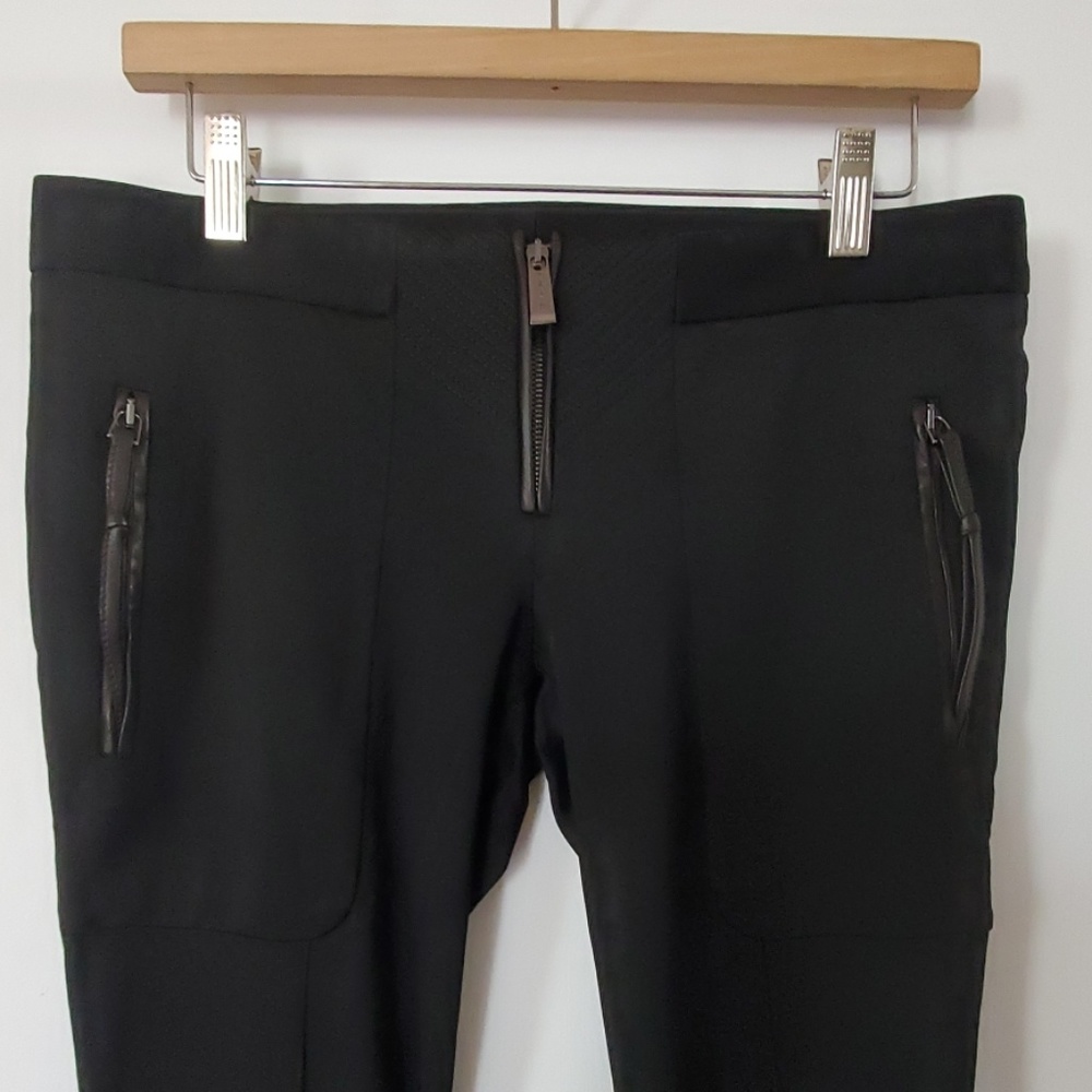 Pants - Picture 2 of 8